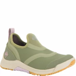 Muck Women's Outscape Low Green